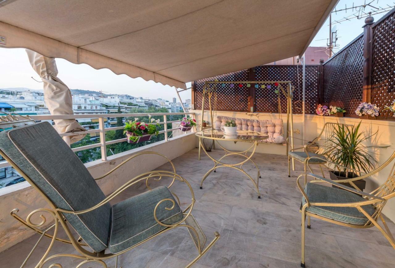 Top Floor Studio Near Metro&View&200Mbps Атина Екстериор снимка
